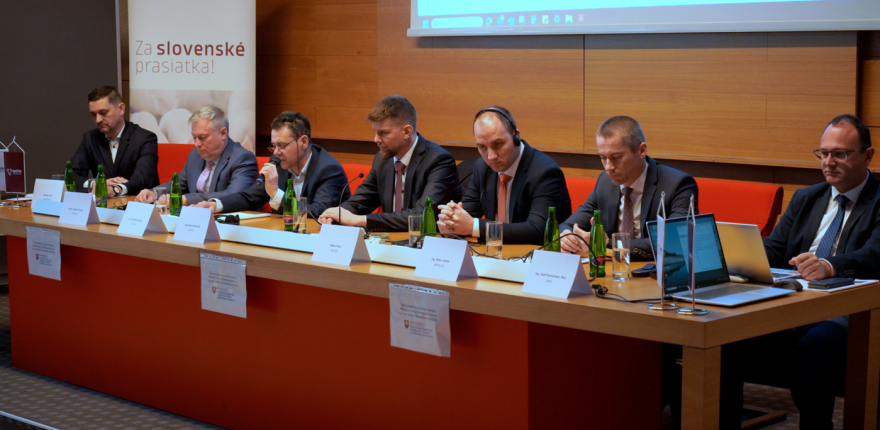 Výstupy z konferencie: Strategické riešenie krízových a nákazových situácií v chove ošípaných