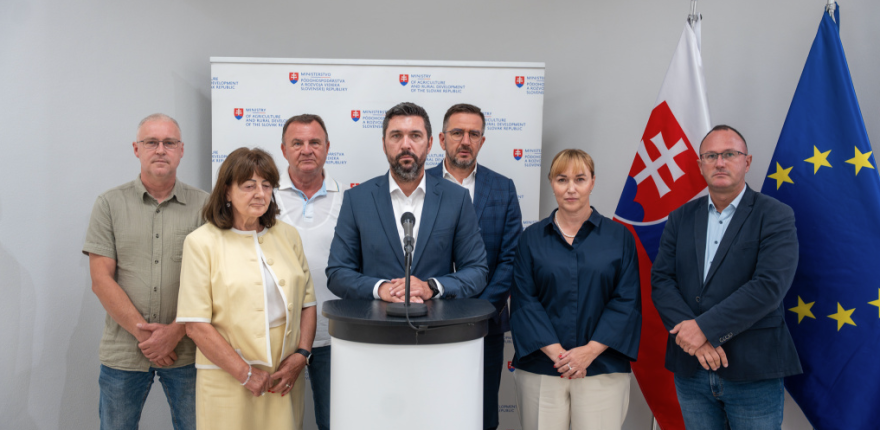 Minister Takáč a zbor poradcov: spoločným cieľom je stabilný sektor, dostatok vody a silné slovenské pôdohospodárstvo